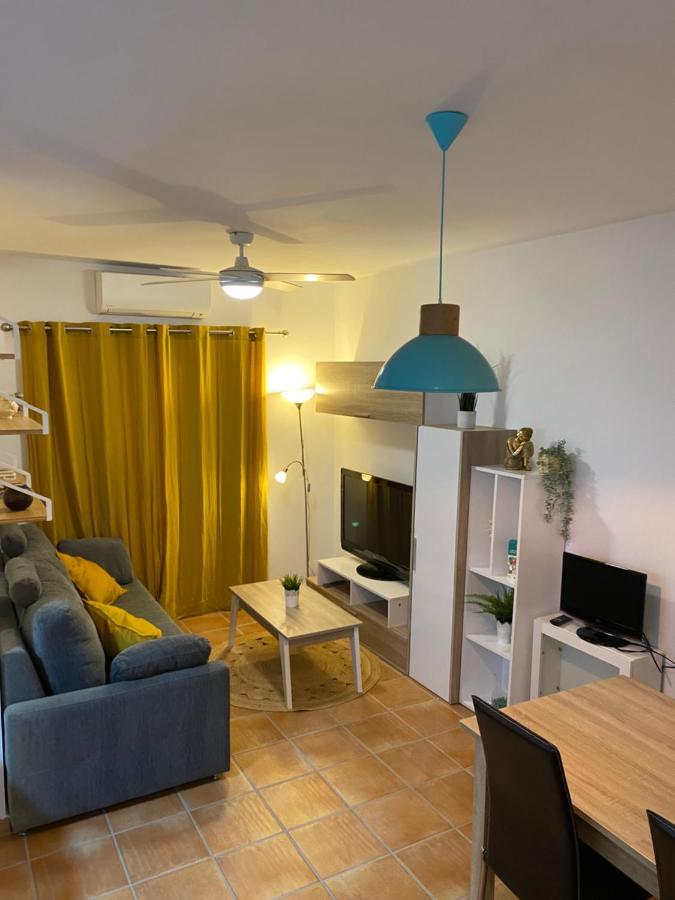 Precioso Apartamento En Complejo Residencial. Alcaucín Exterior photo