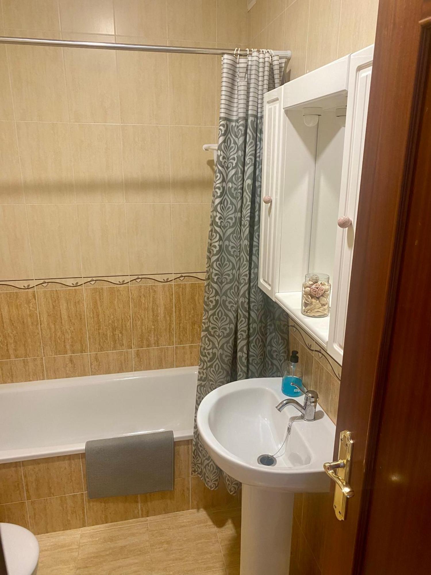 Precioso Apartamento En Complejo Residencial. Alcaucín Exterior photo